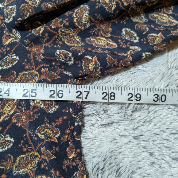 NEW Doen Silk Blouse Top Navy Paisley Floral XL 100% Silk - Picture 8 of 10